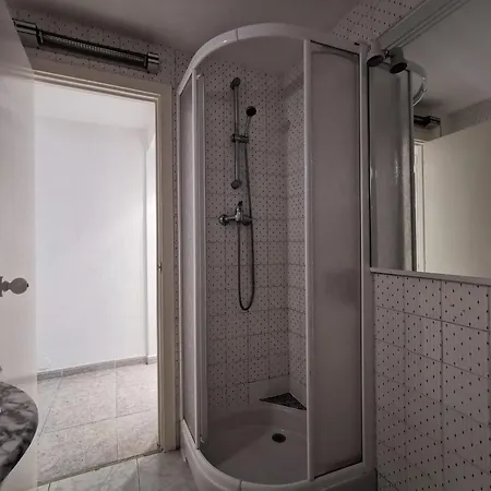 Cosette Ely Palace 3-6 / Acogedor En El Centro De